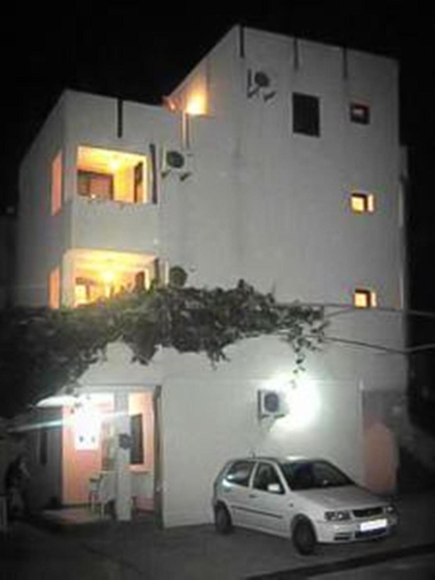 Apartments Bojanic Бар Экстерьер фото